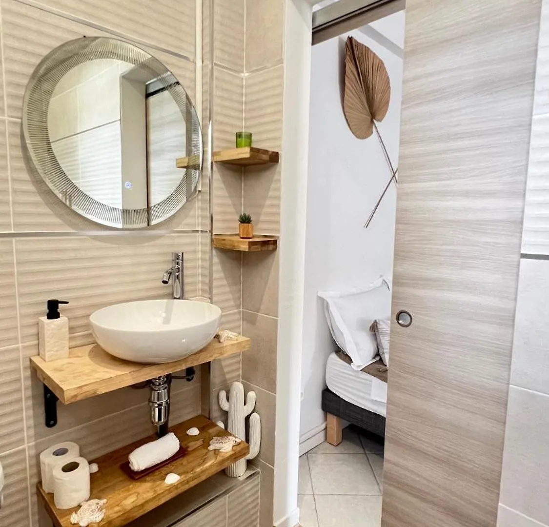 לה טרואז אילט Superbe Bungalow A 2Min A Pied De La Plage Des Trois-Ilets לה טרואז אילט
